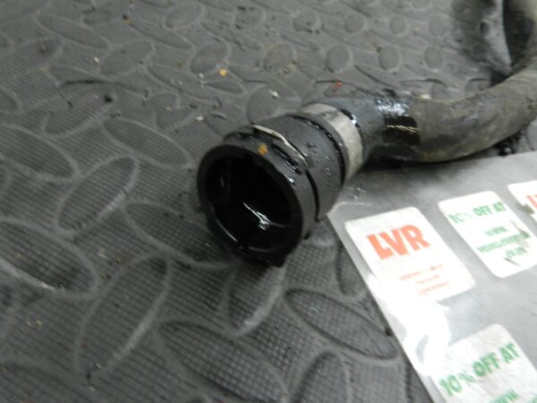 143. 2003 BMW E46 318Ci CONVERTIBLE. COOLANT PIPE - Image 2