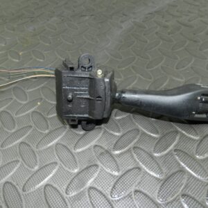 143. 2003 BMW E46 318Ci CONVERTIBLE. WIPER STALK ARM