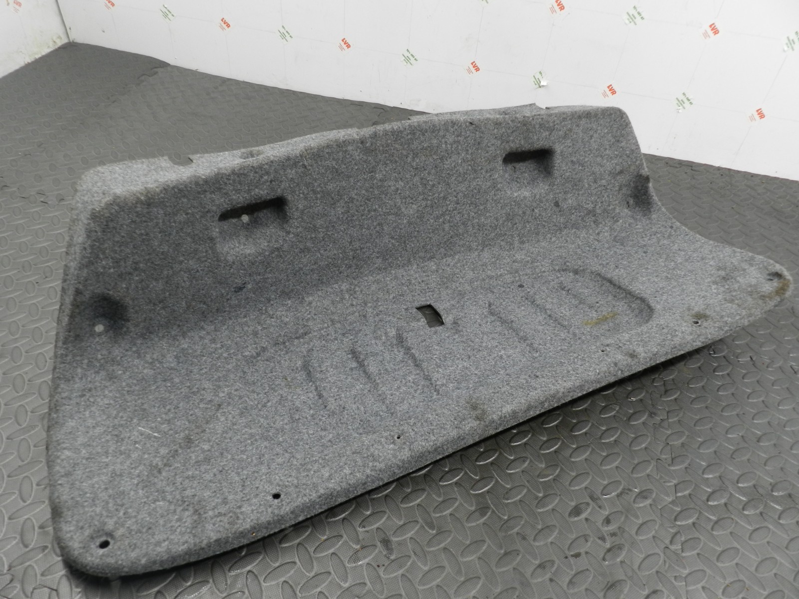 143. 2003 BMW E46 318Ci CONVERTIBLE. BOOT LID TAILGATE PANEL TRIM