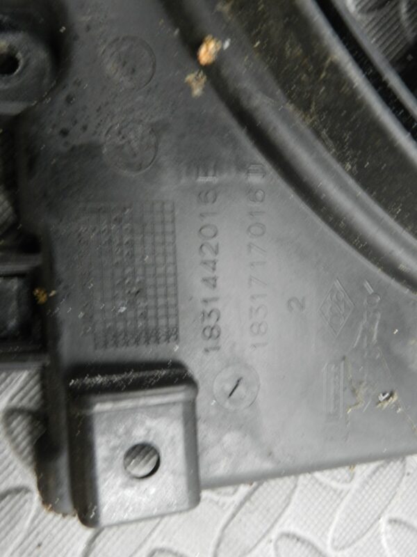142 NISSAN MICRA K12 CONVERTIBLE C+C. RADIATOR COOLING FAN - Image 3