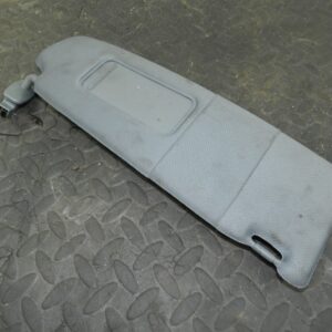 (160) 2000 AUDI TT QUATTRO 8N. DRIVER SIDE SUN VISOR