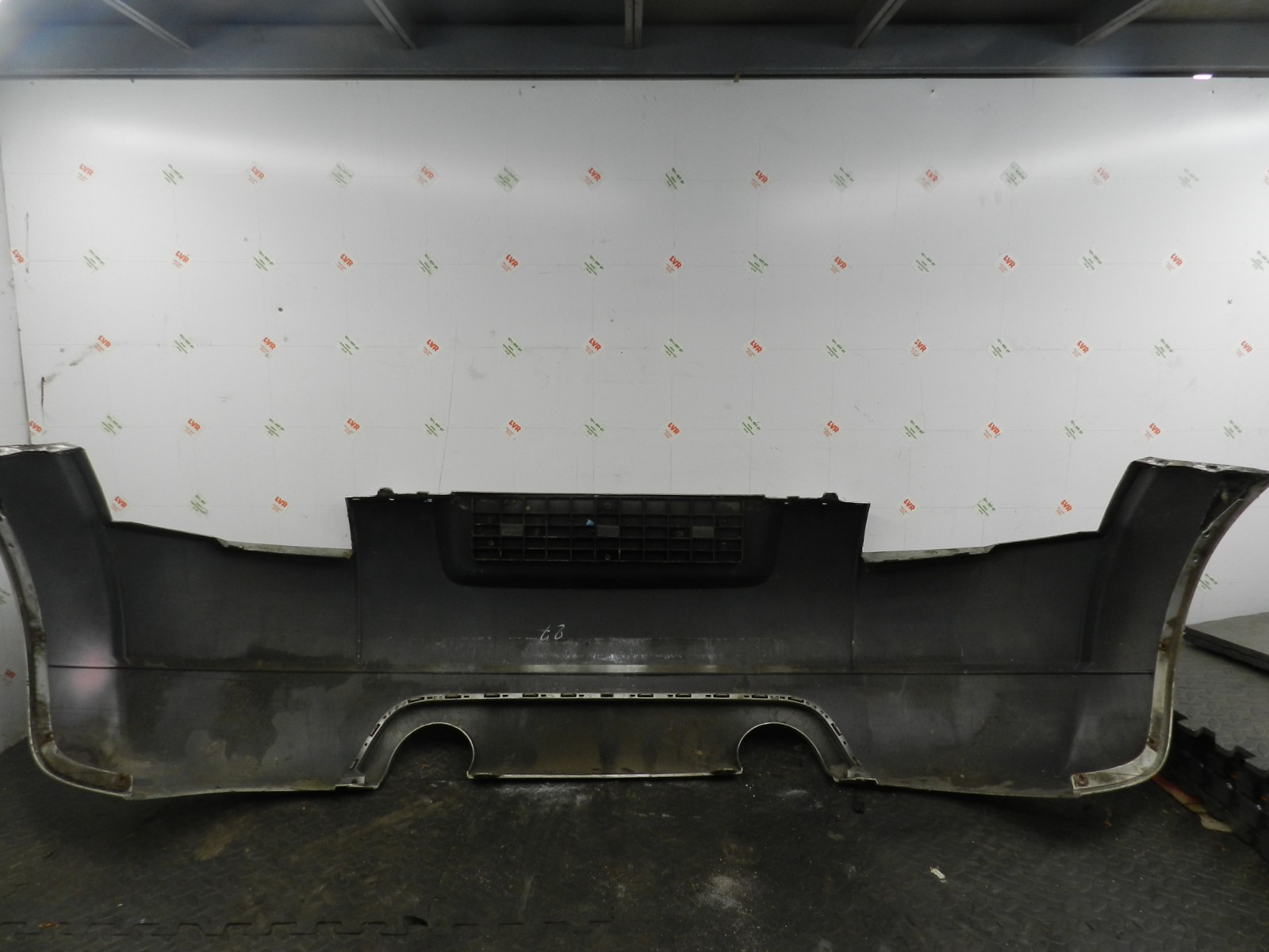 (160) 2000 AUDI TT QUATTRO 8N. REAR BUMPER TWIN EXHAUST IN SILVER - Image 7