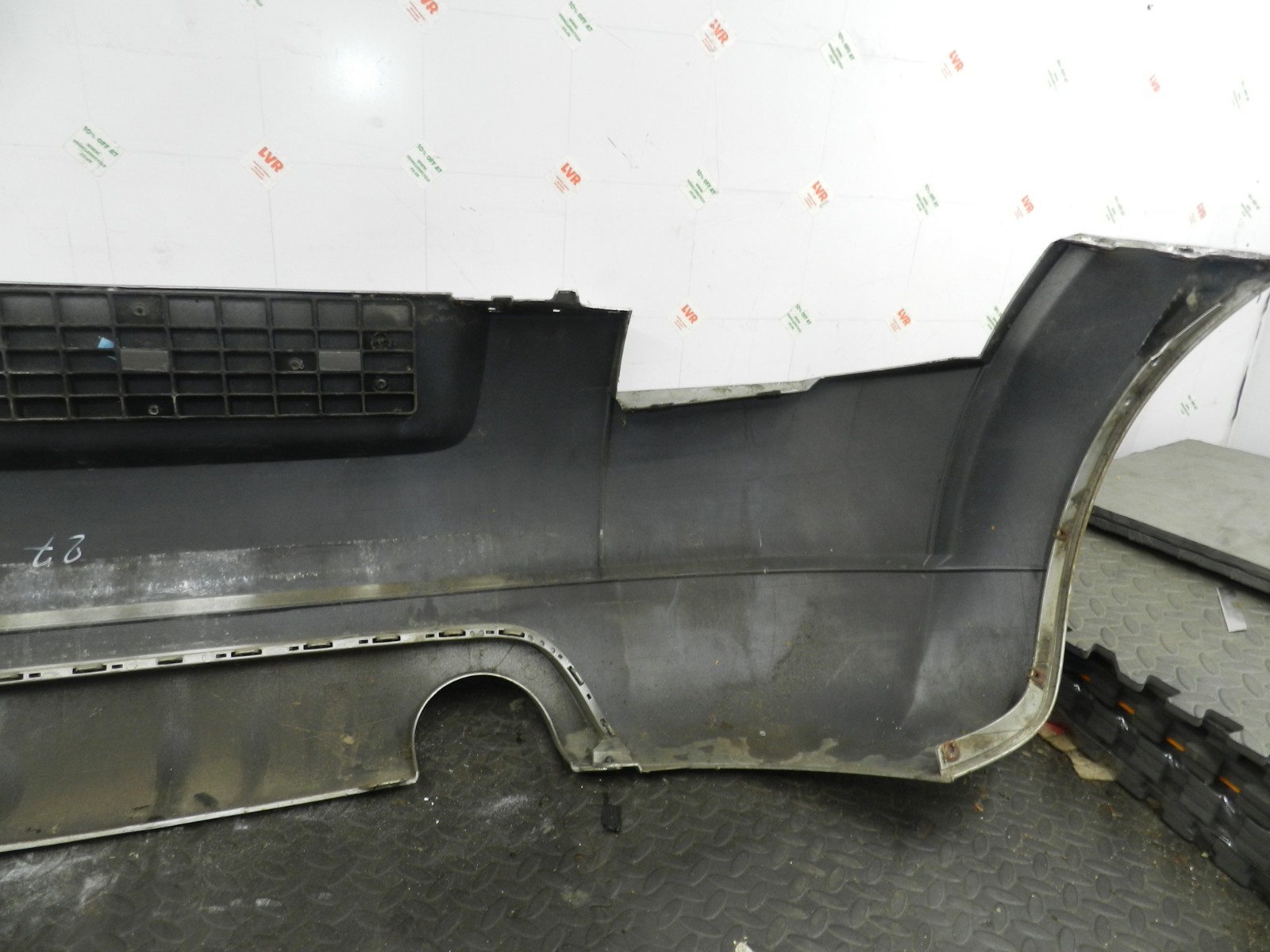 (160) 2000 AUDI TT QUATTRO 8N. REAR BUMPER TWIN EXHAUST IN SILVER - Image 9