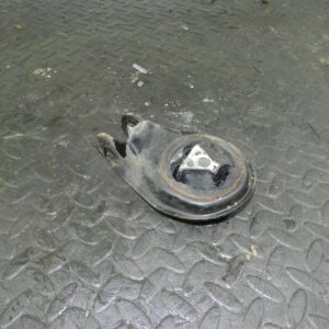 151. 2008 FORD FOCUS MK2 TITANIUM. LOWER ENGINE MOUNT
