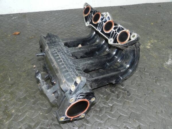 (129) 2005 HONDA JAZZ. INTAKE MANIFOLD - Image 2