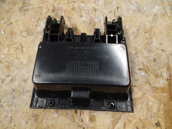 2010 MK2 Hyundai Santa Fe - Dashboard Storage Tray Compartment - Image 3