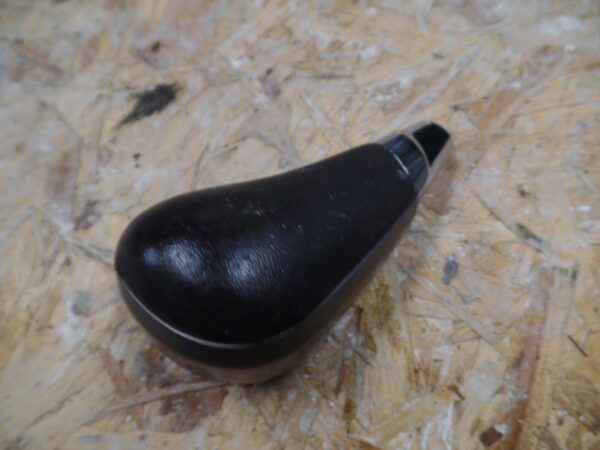 2010 MK2 2.2 Hyundai Santa Fe - Automatic Gear Stick Selector - Image 2