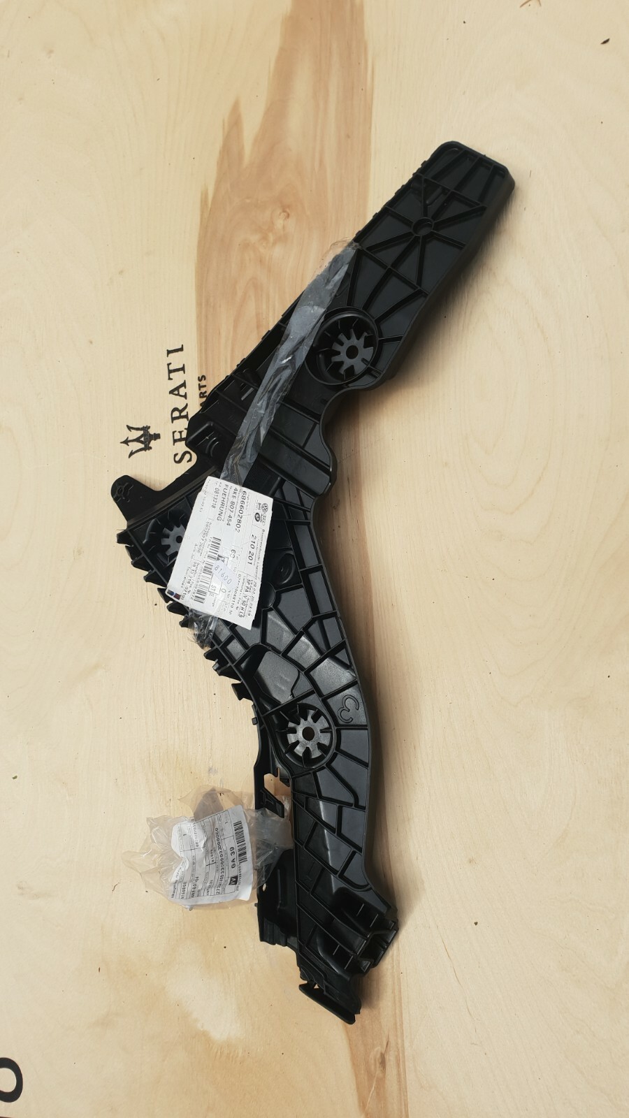 Audi E-Tron Bumper Holder Holder Guiding Part Rear 4KE807454