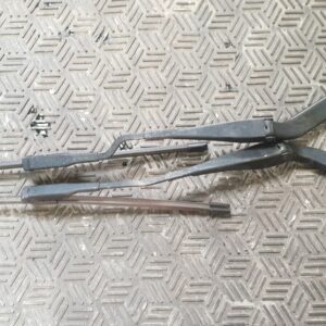 Mini Countryman 2014 1.6 Diesel Both Front Wiper Arms (Pair) 9806442