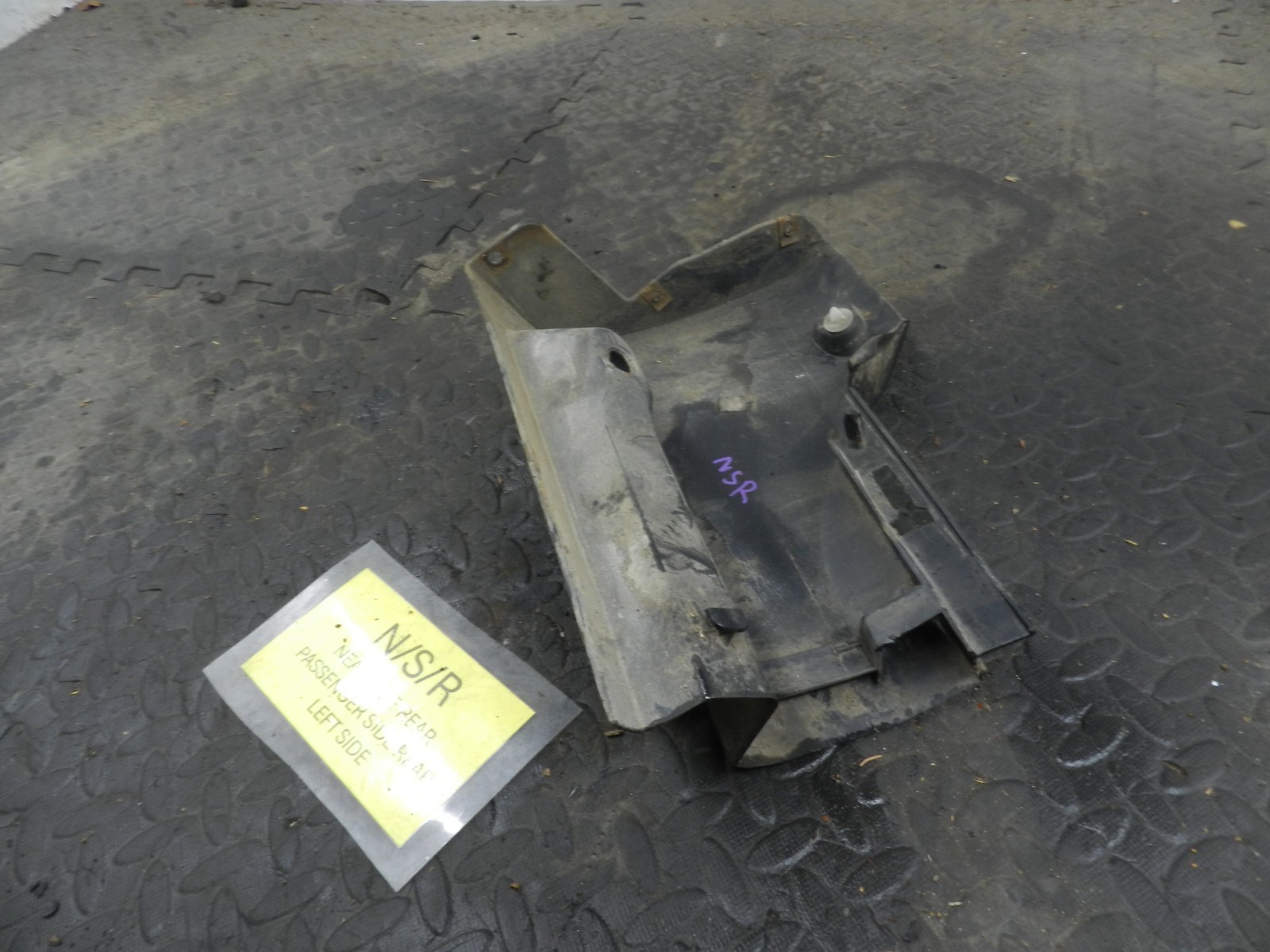 107. 2007 VOLVO S80 D5. PASSENGER SIDE REAR SILL SKIRT TRIM - Image 2