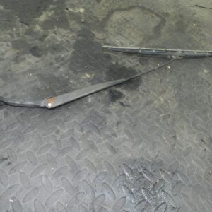 162. 1996 HONDA SMX. WIPER ARM