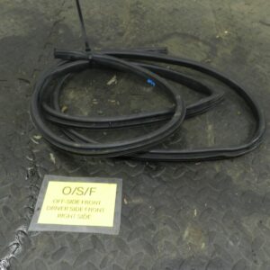 162. 1996 HONDA SMX. DRIVER SIDE FRONT RUBBER DOOR SEAL