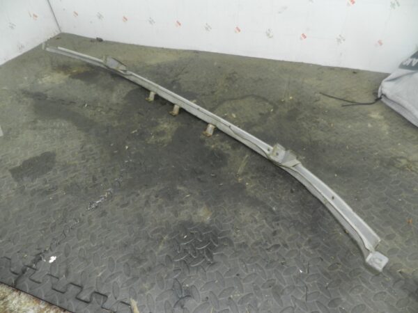 162. 1996 HONDA SMX. HEAD LIGHT FAME TRIM - Image 2