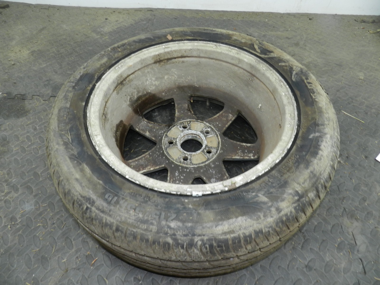 107. 2007 VOLVO S80 D5. SET OF ALLOY WHEELS VENATOR,, 1 DENTED - Image 2