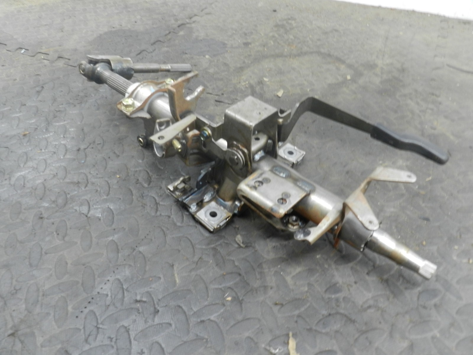 162. 1996 HONDA SMX. STEERING COLUMN