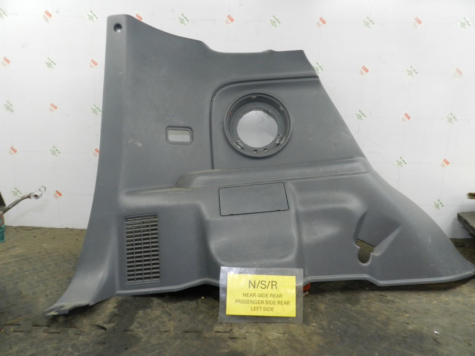 162. 1996 HONDA SMX. DRIVER REAR QUARTER PANEL - Image 2