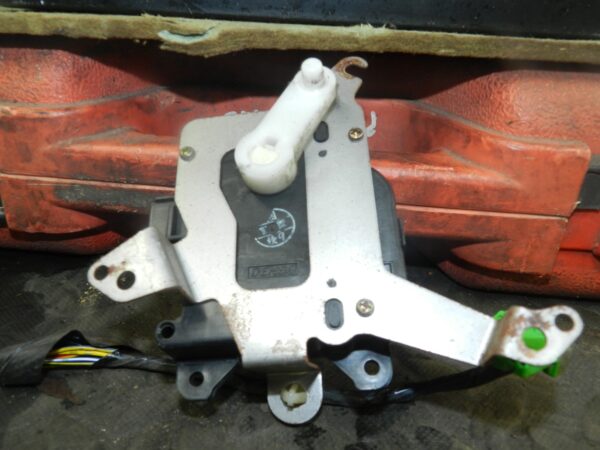 162. 1996 HONDA SMX. HEATER CONTROL FLAP ACTUATOR - Image 3
