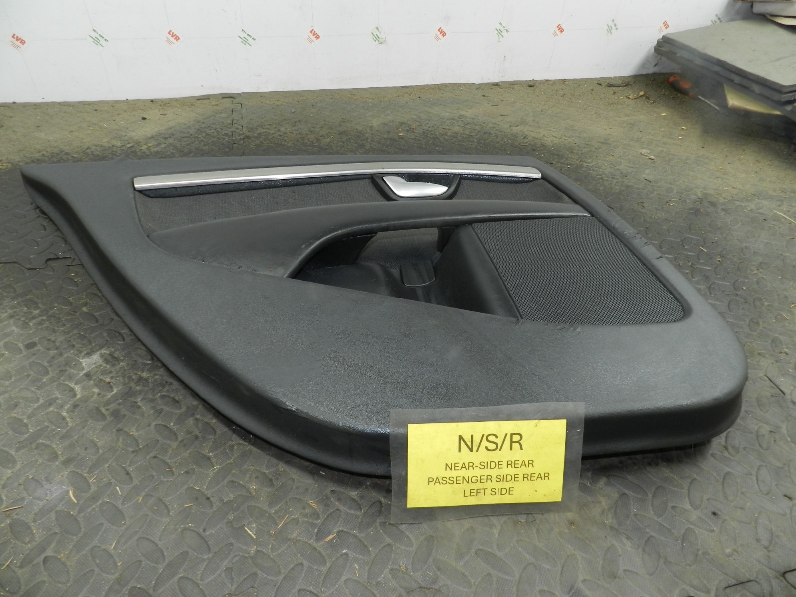 107. 2007 VOLVO S80 D5. PASSENGER SIDE REAR DOOR CARD