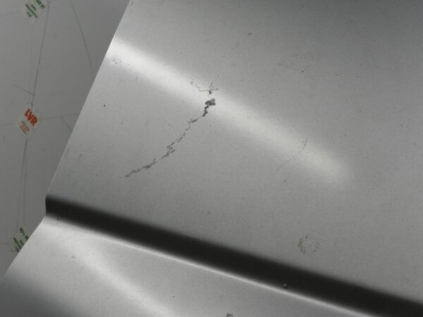162. 1996 HONDA SMX. DRIVER SIDE WING IN SILVER - Image 4