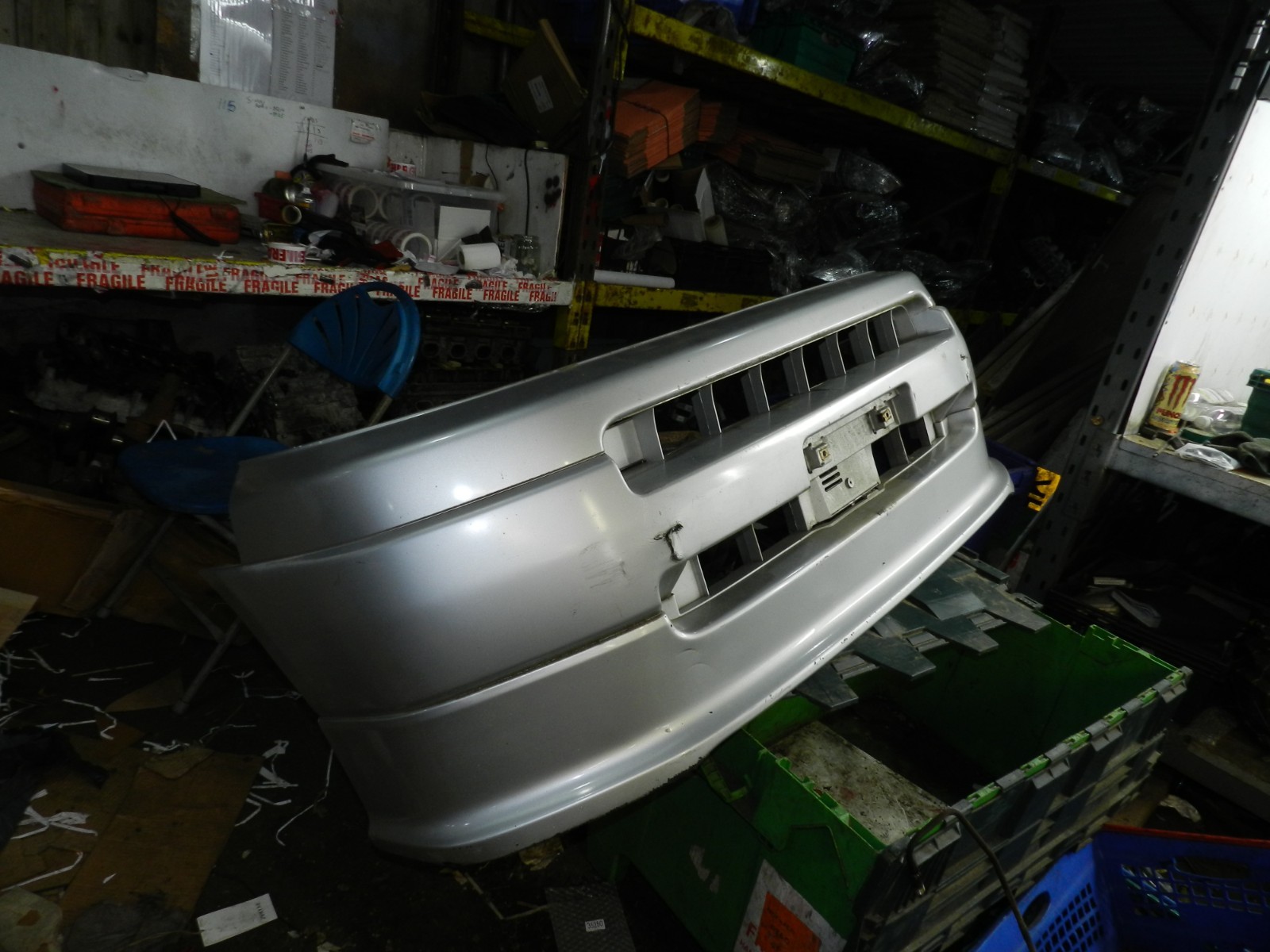 162. 1996 HONDA SMX. FRONT BUMPER IN SILVER