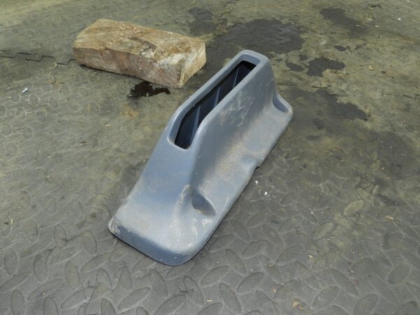 162. 1996 HONDA SMX. HAND BRAKE LEVER SURROUND