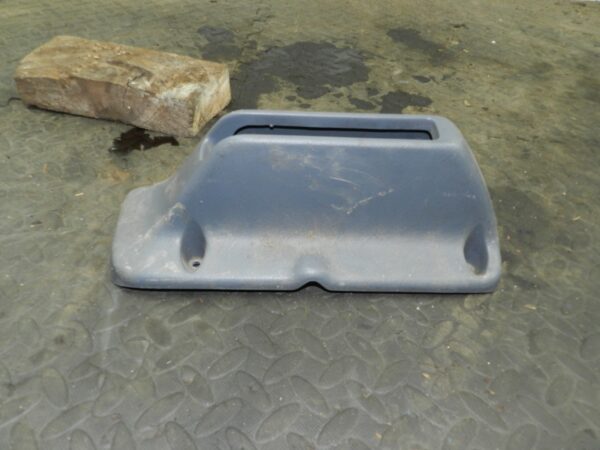 162. 1996 HONDA SMX. HAND BRAKE LEVER SURROUND - Image 2