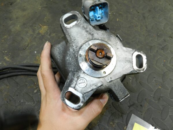 162. 1996 HONDA SMX. IGNITION COIL PACK AND HT LEADS DISTRIBUTOR - Image 4