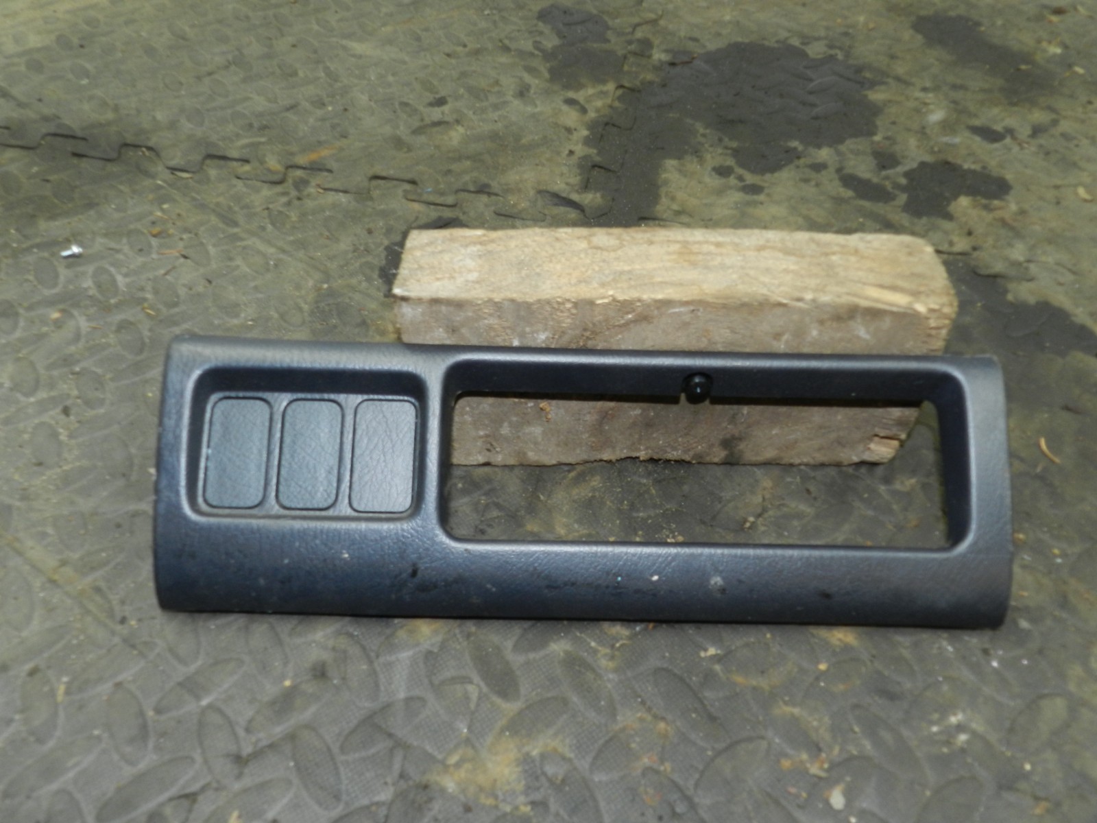 162. 1996 HONDA SMX. DASH BOARD TRIM