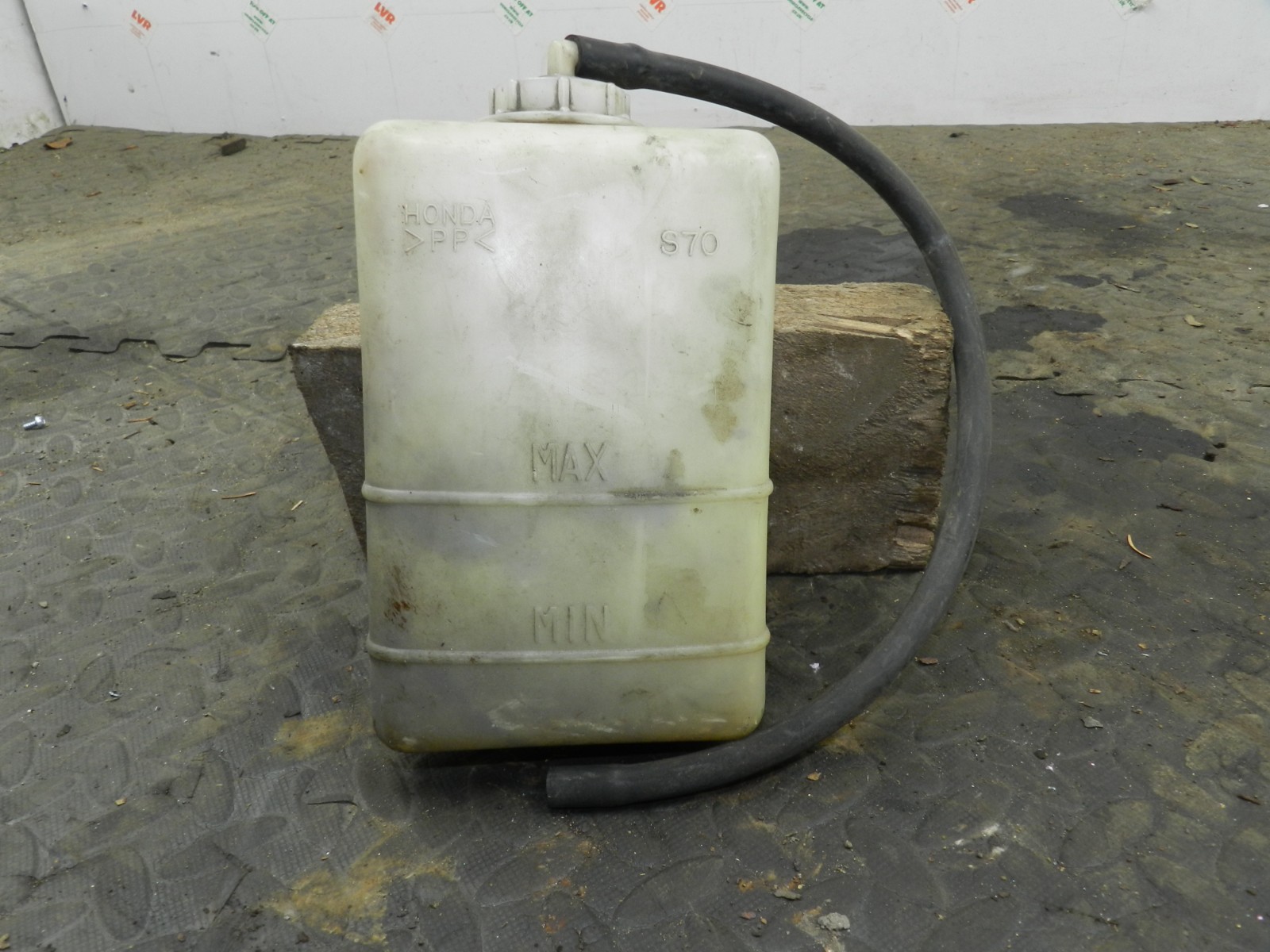 162. 1996 HONDA SMX. COOLANT RESERVOIR BOTTLE TANK