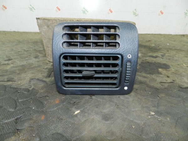 162. 1996 HONDA SMX. AIR VENT BLOWER