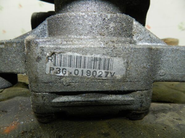 162. 1996 HONDA SMX. POWER STEERING PUMP - Image 6