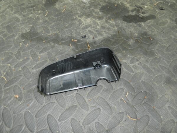 107. 2007 VOLVO S80 D5. WIND SCREEN TRIM REAR VIEW MIRROR - Image 2