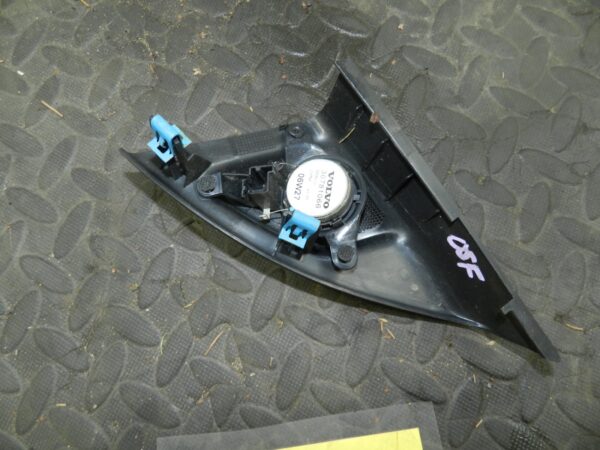 107. 2007 VOLVO S80 D5. DRIVER SIDE WING MIRROR TRIM - Image 3