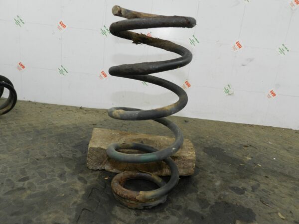 162. 1996 HONDA SMX. REAR SUSPENSION SPRING - Image 3