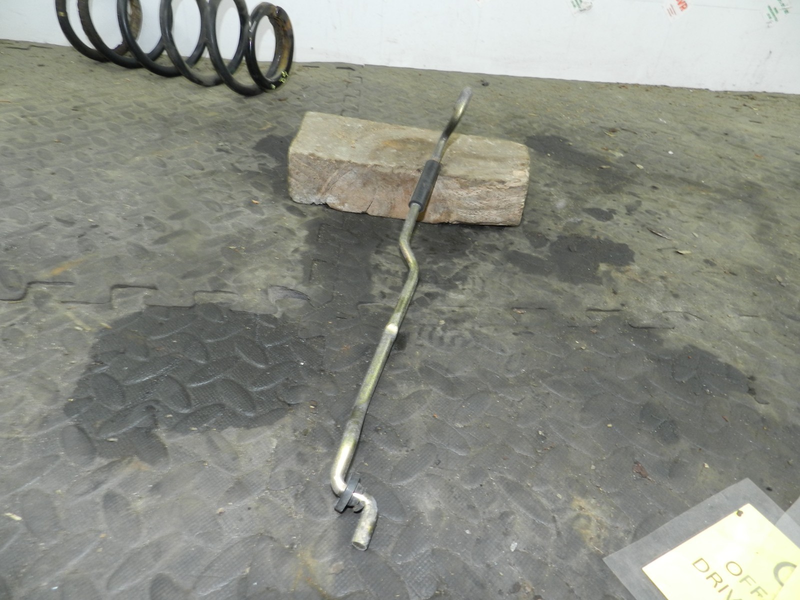 162. 1996 HONDA SMX. BONNET STAY BAR SUPPORT