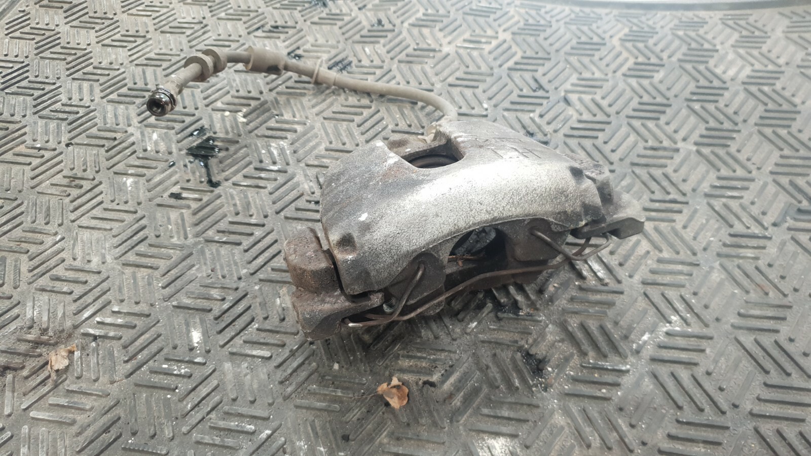 2013 Ford Focus 1.0 Petrol Ecoboost Passenger Front N/S/F Brake Caliper/Carrier