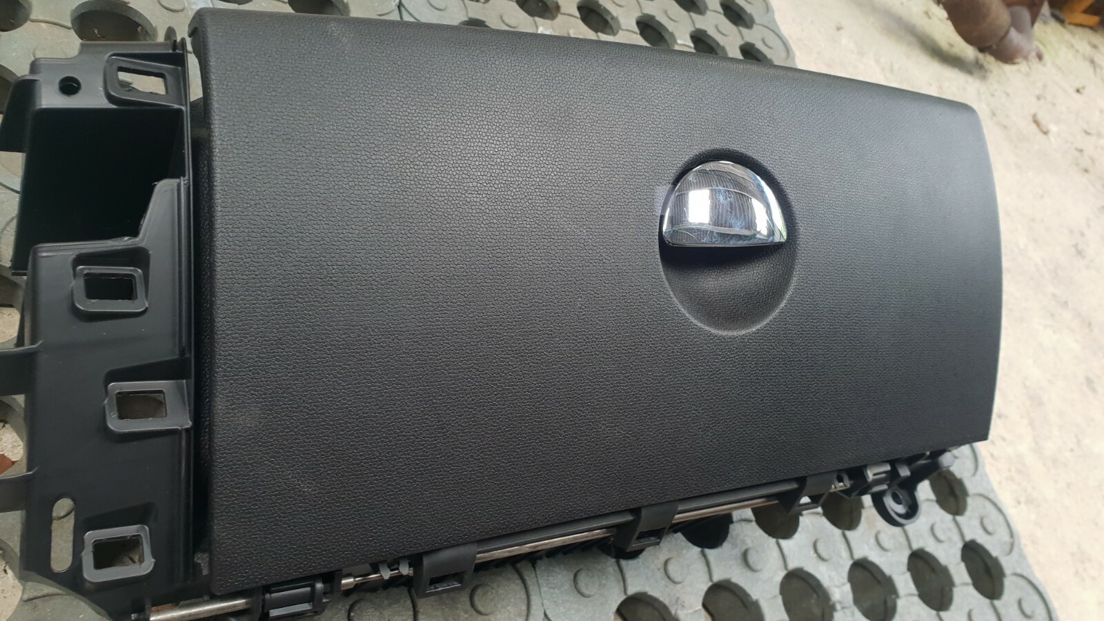 Mini Countryman 2014 1.6 Glove Box Compartment 9801439