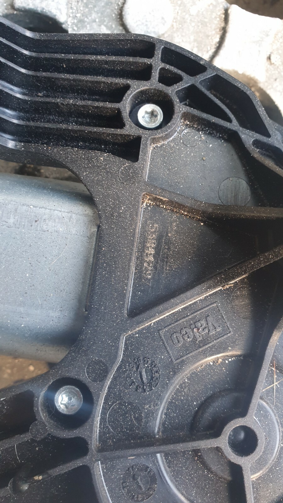 Mini Countryman 2014 R60 1.6 D - Rear Wiper Motor - Image 2