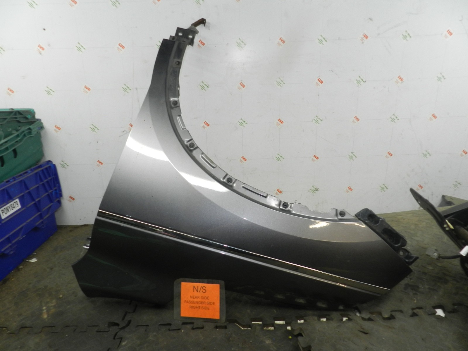 180. 2018 RENAULT KOLEOS MK2. PASSENGER SIDE WING