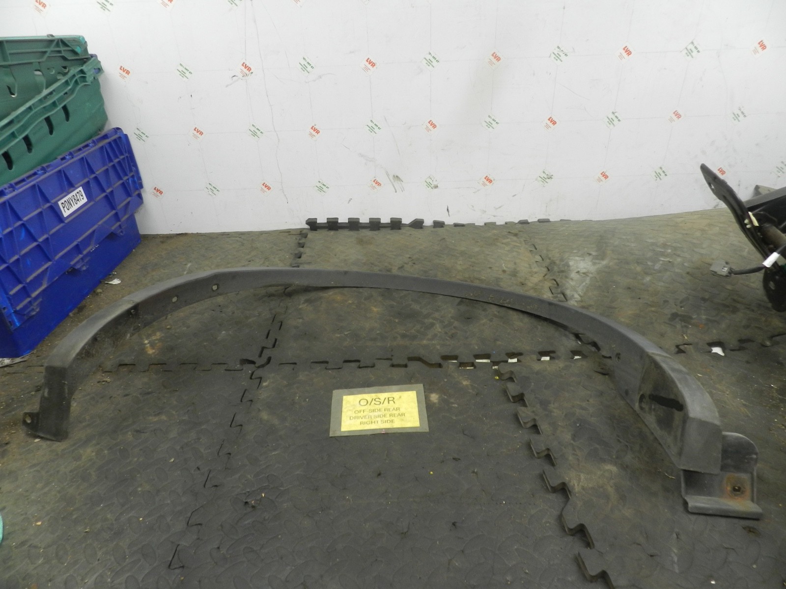 180. 2018 RENAULT KOLEOS MK2. DRIVER SIDE REAR WHEEL ARCH TRIM