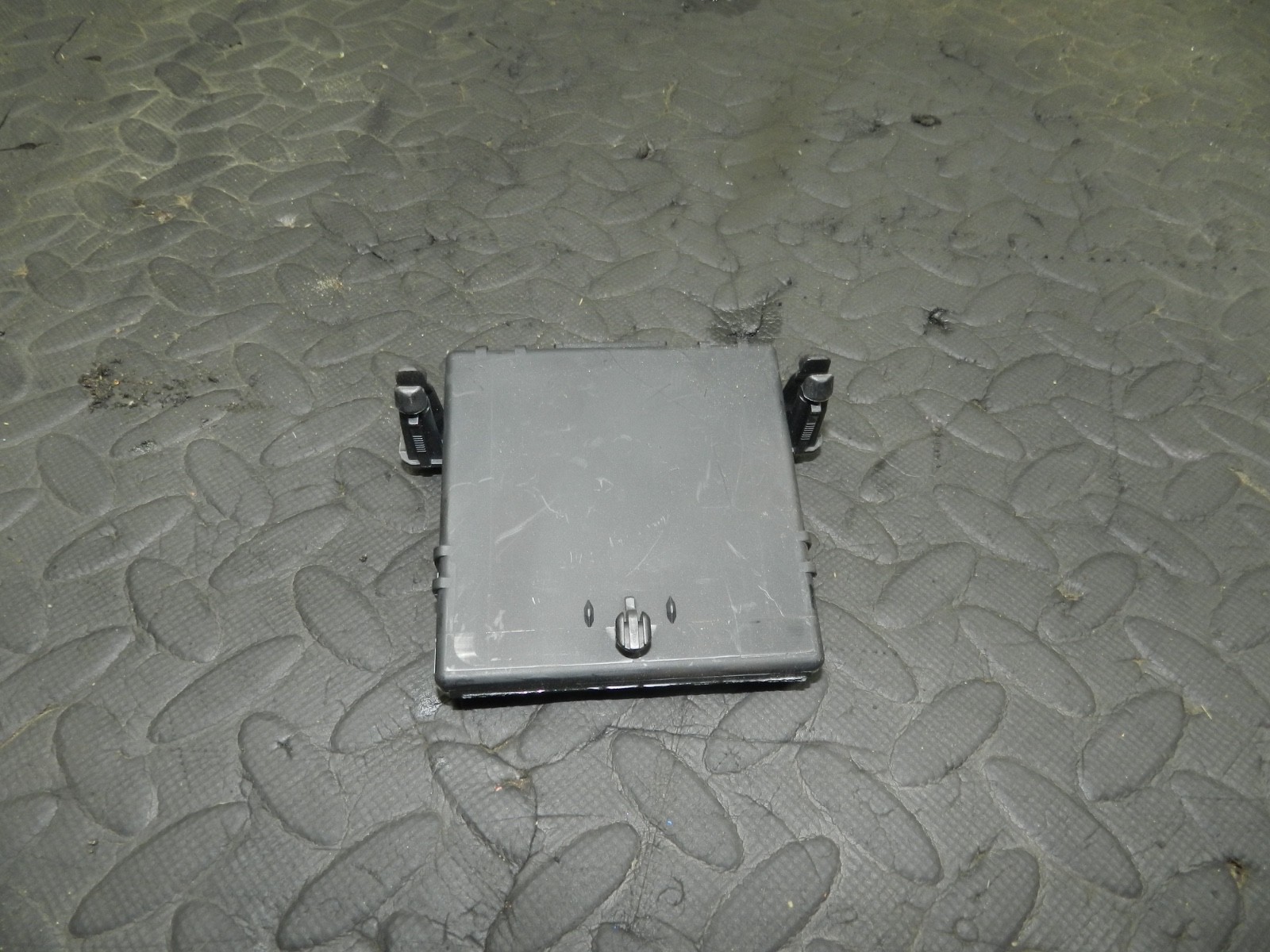 179. 2006 VOLKSWAGEN TOURAN. 1K0907530H GATEWAY CONTROL MODULE - Image 2