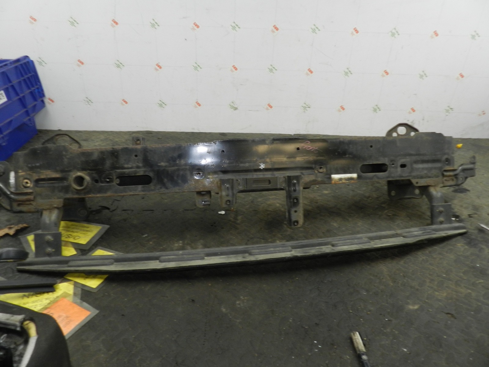 171. KIA SORENTO MK3 GT-LINE. FRONT BUMPER SUPPORT FRAME CRASH BAR
