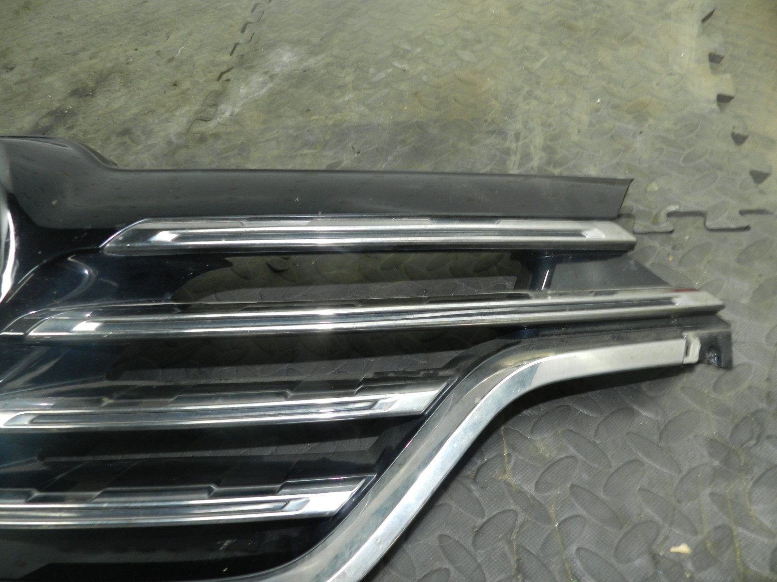 180. 2018 RENAULT KOLEOS MK2. FRONT GRILLE GRILL 623108912R - Image 3