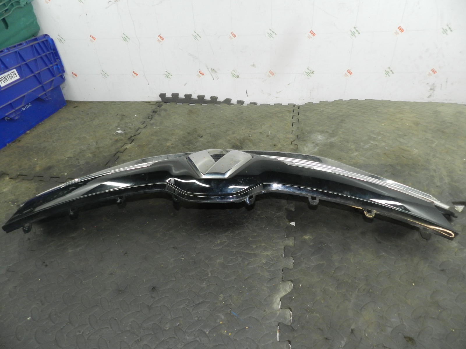 180. 2018 RENAULT KOLEOS MK2. FRONT GRILLE GRILL 623108912R - Image 4