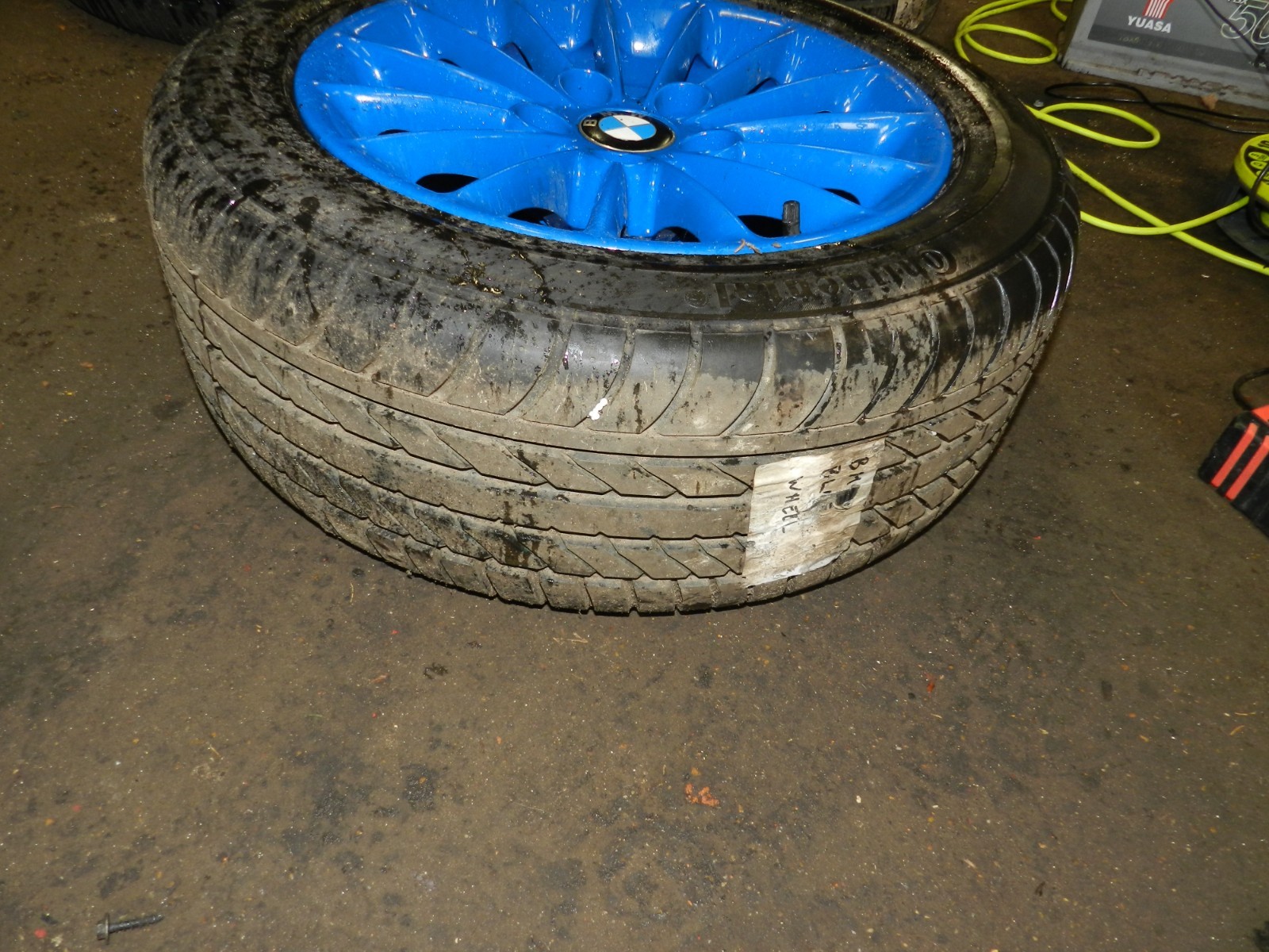 BMW SET OF 4 ALLOY WHEELS REPAINTED IN BLUE E39 - Image 6