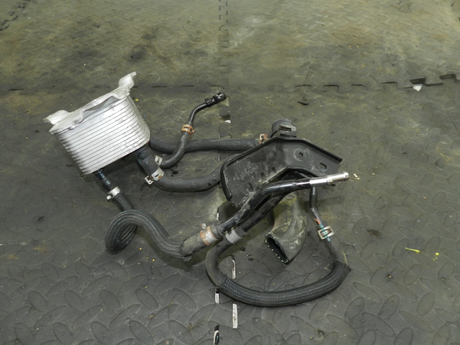 180. 2018 RENAULT KOLEOS MK2. OIL COOLER + PIPES - Image 5