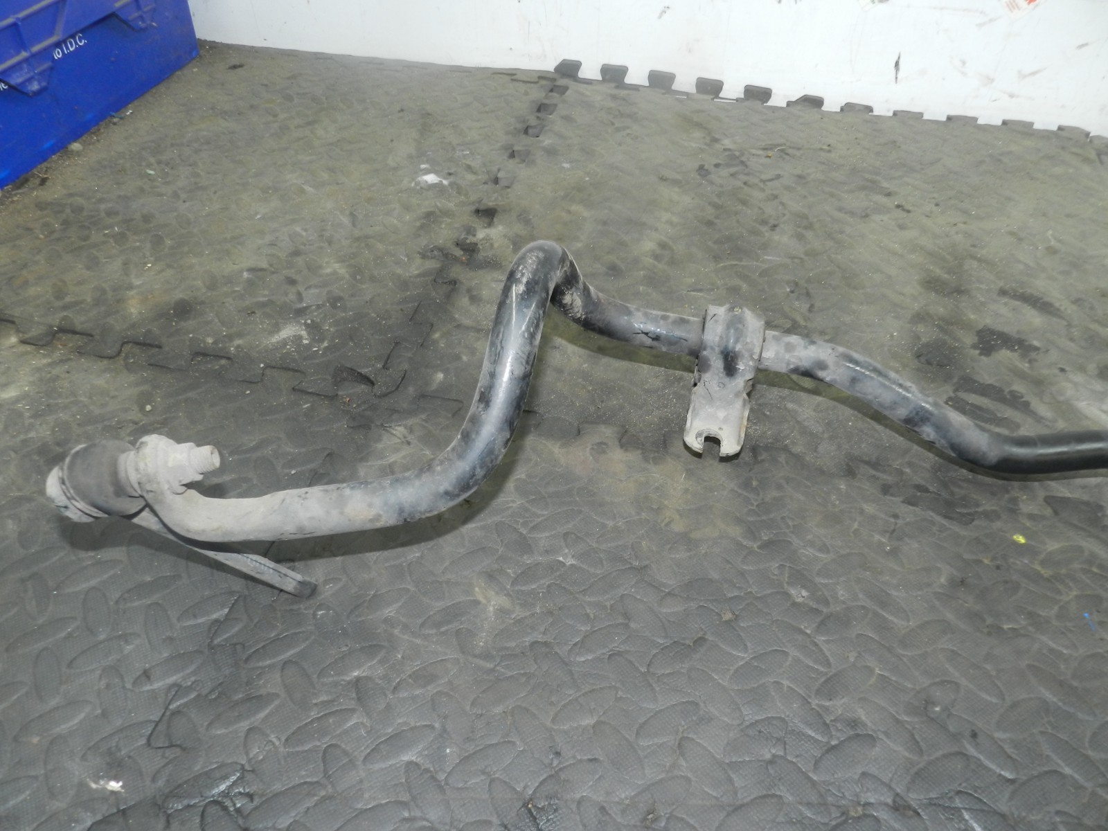 180. 2018 RENAULT KOLEOS MK2. FRONT ANTI ROLL BAR - Image 6