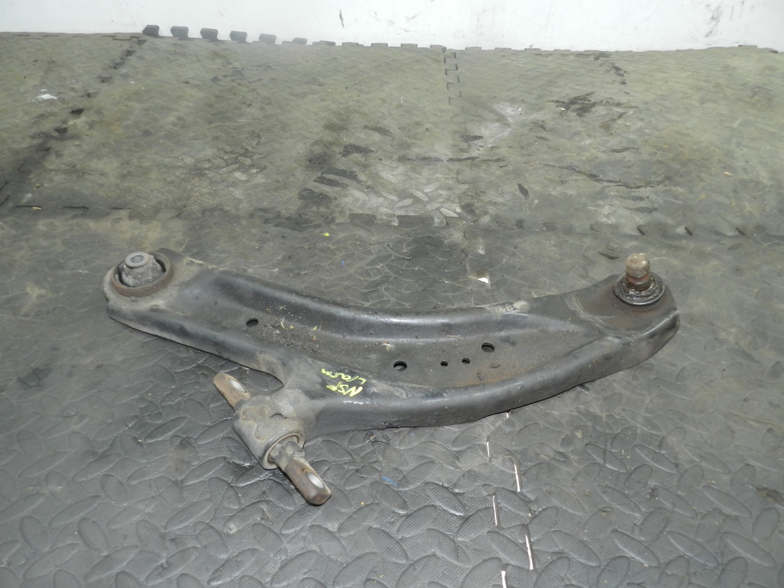180. 2018 RENAULT KOLEOS MK2 PASSENGER SIDE FRONT LOWER SUSPENSION ARM WISH BONE - Image 2