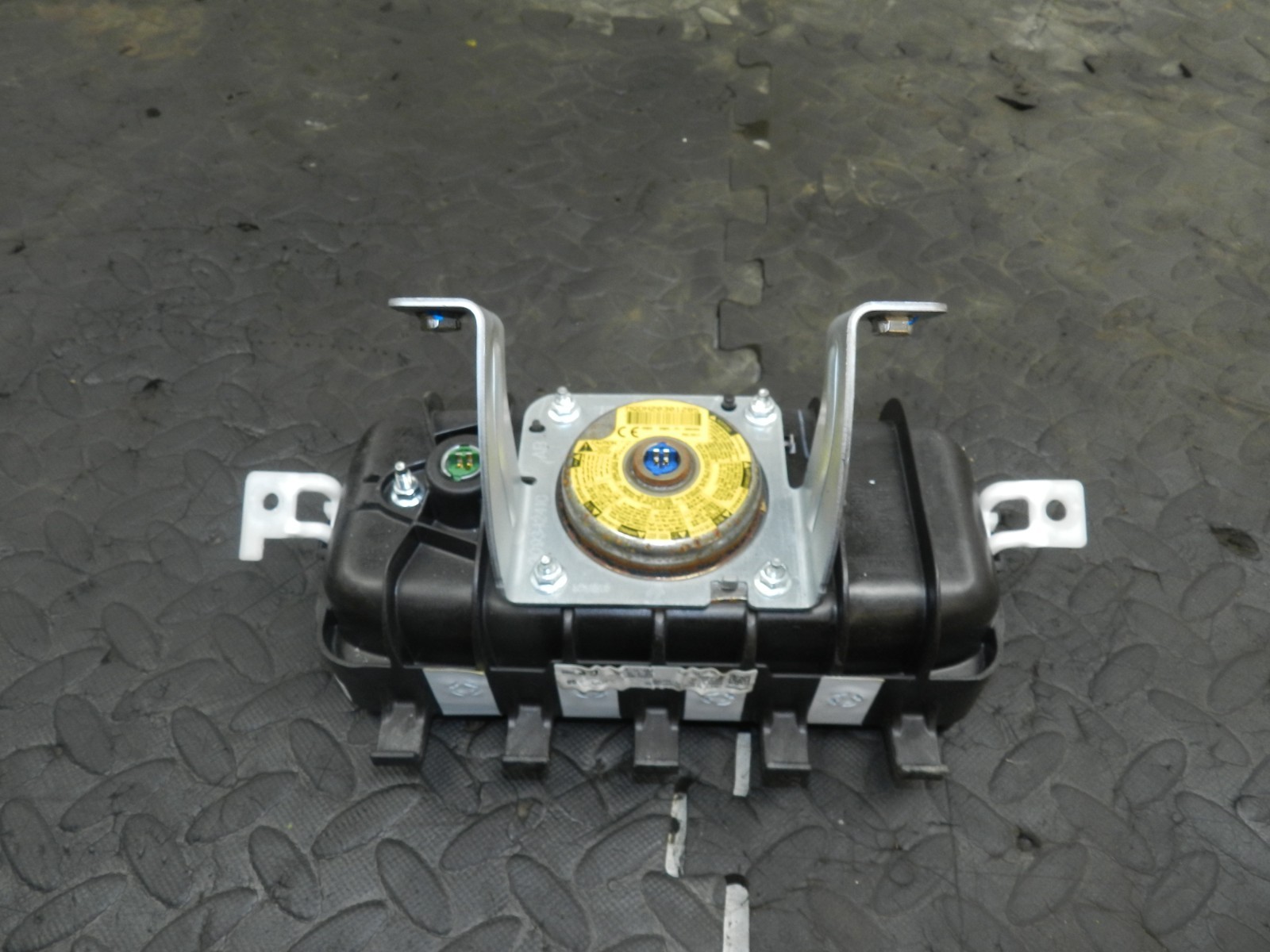 180. 2018 RENAULT KOLEOS MK2. PASSENGER DASH BOARD AIR BAG
