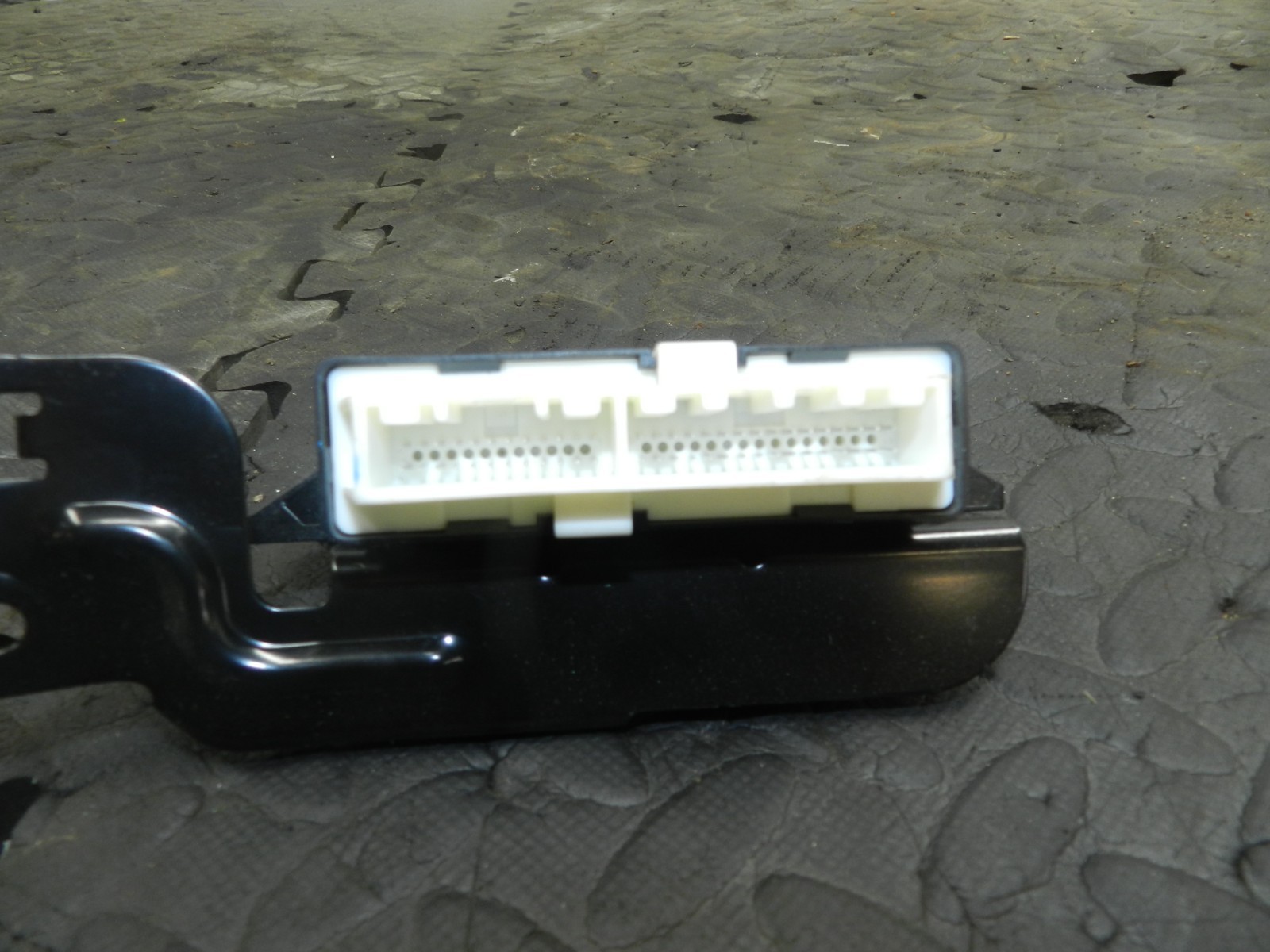 180. 2018 RENAULT KOLEOS MK2. 259903516R ECU PARKING SENSOR MODULE - Image 5